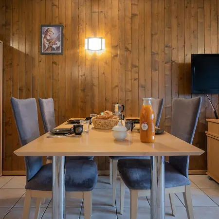 아파트 Domino B 48 By Interhome