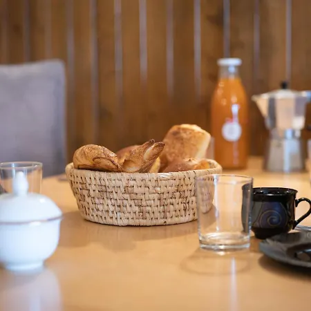 Domino B 48 By Interhome