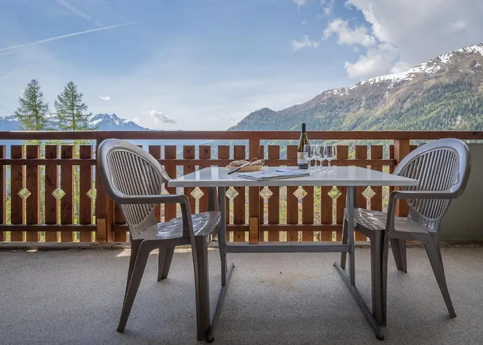 Domino B 48 By Interhome